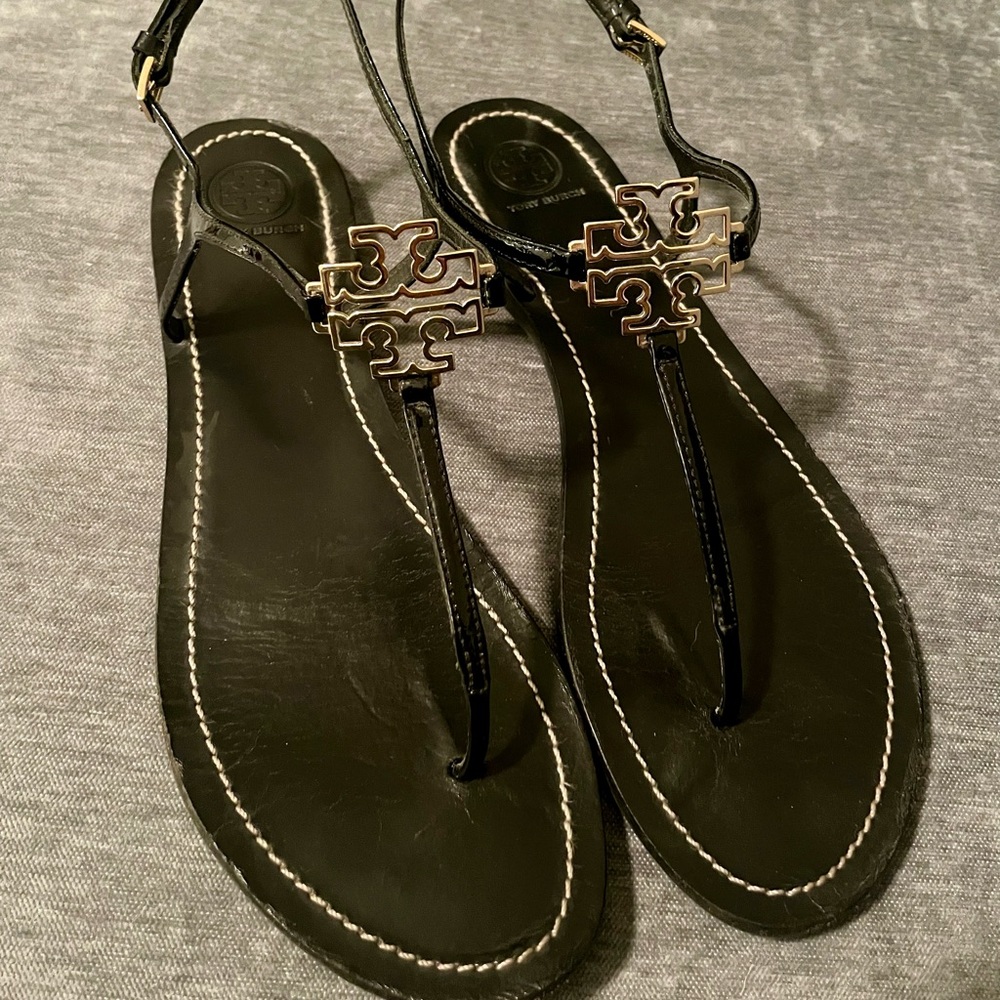 Tory Burch Womens Sandals, size 10.5, color black with gold detailing
